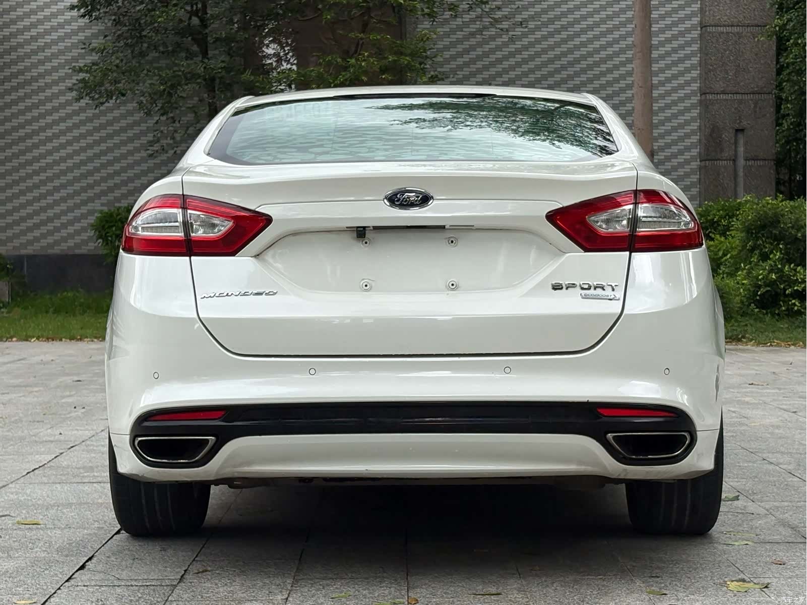 Ford Mondeo, 2014 12