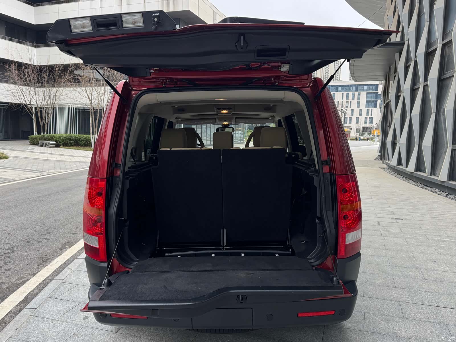 Land Rover Discovery, 2008 21