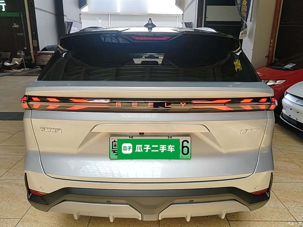 Geely Galaxy L7, 2025 6