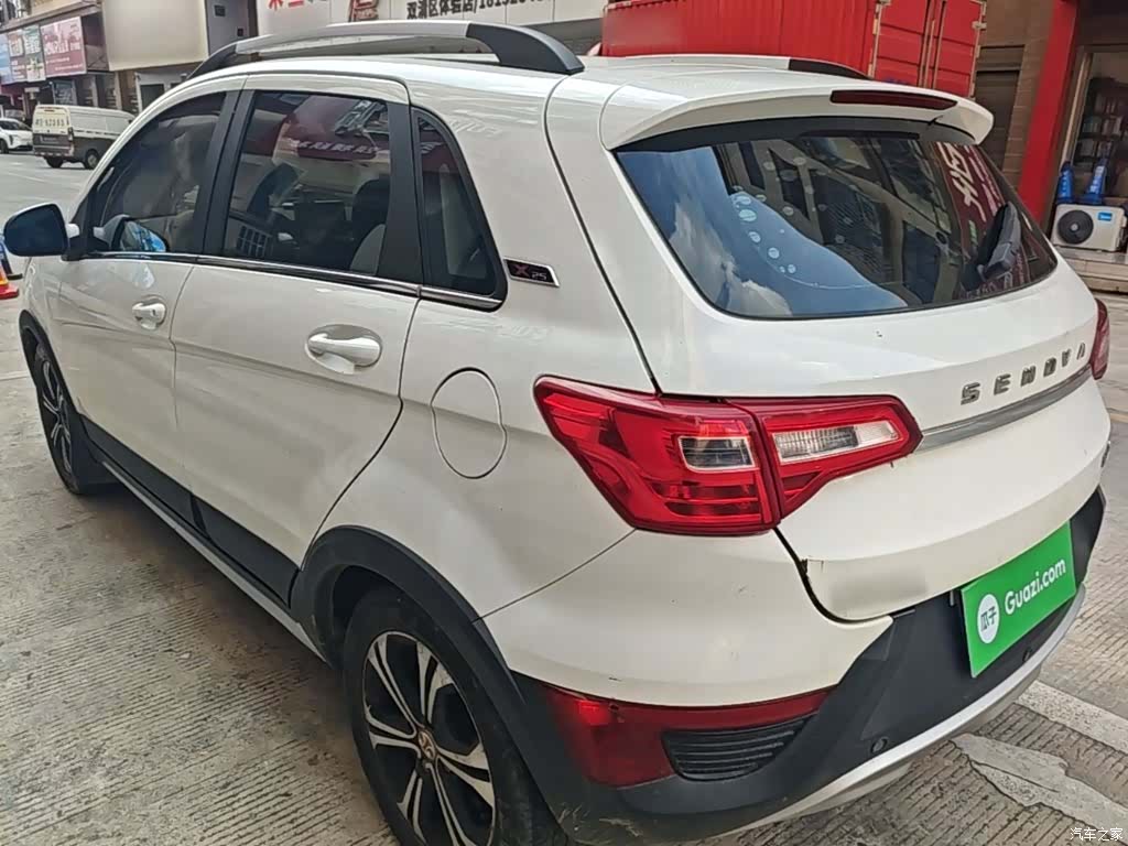BAIC X25, 2016 все фото