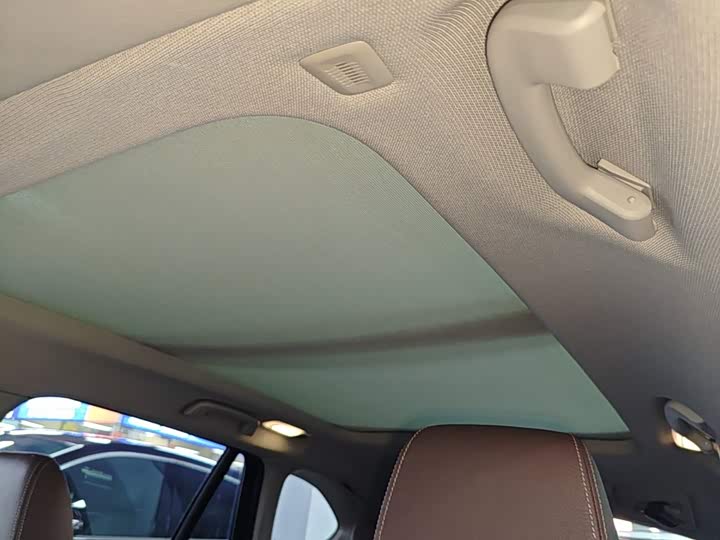 BMW X1 xin neng yuan 2019 xDrive25Le li cheng sheng ji ban