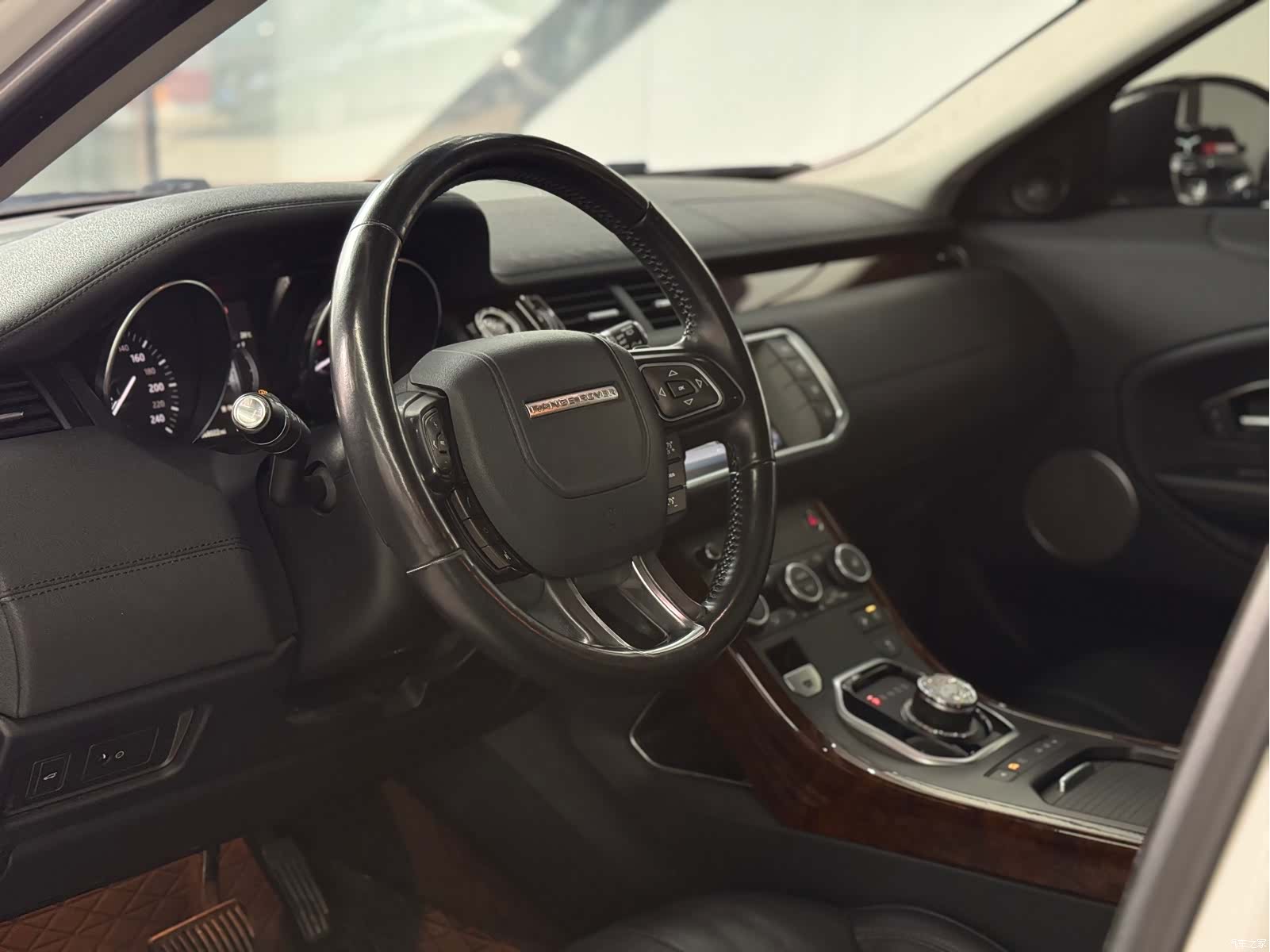 Land Rover Range Rover, 2017 10