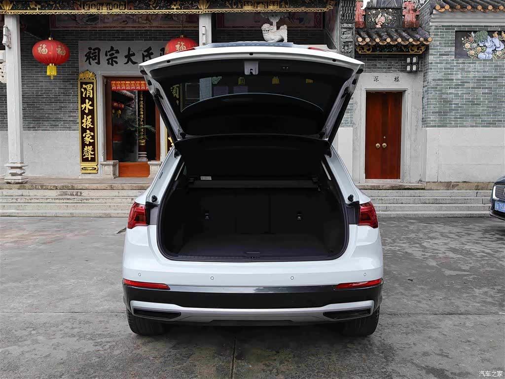 Audi Q3, 2022 19