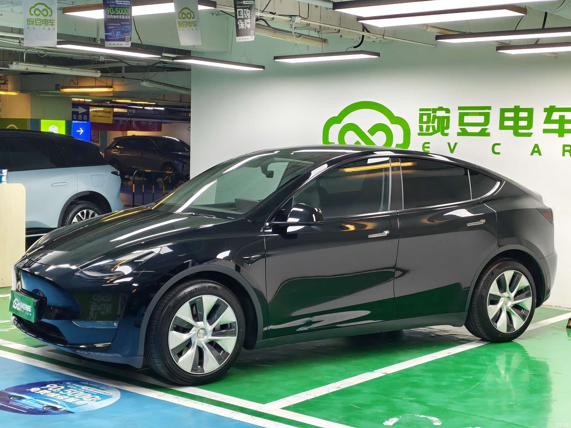 Tesla Model Y, 2021 2