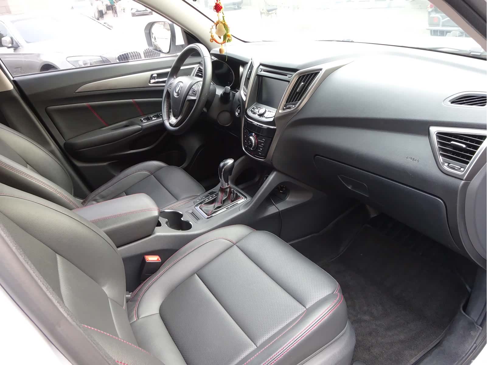 Changan CS75, 2016 14