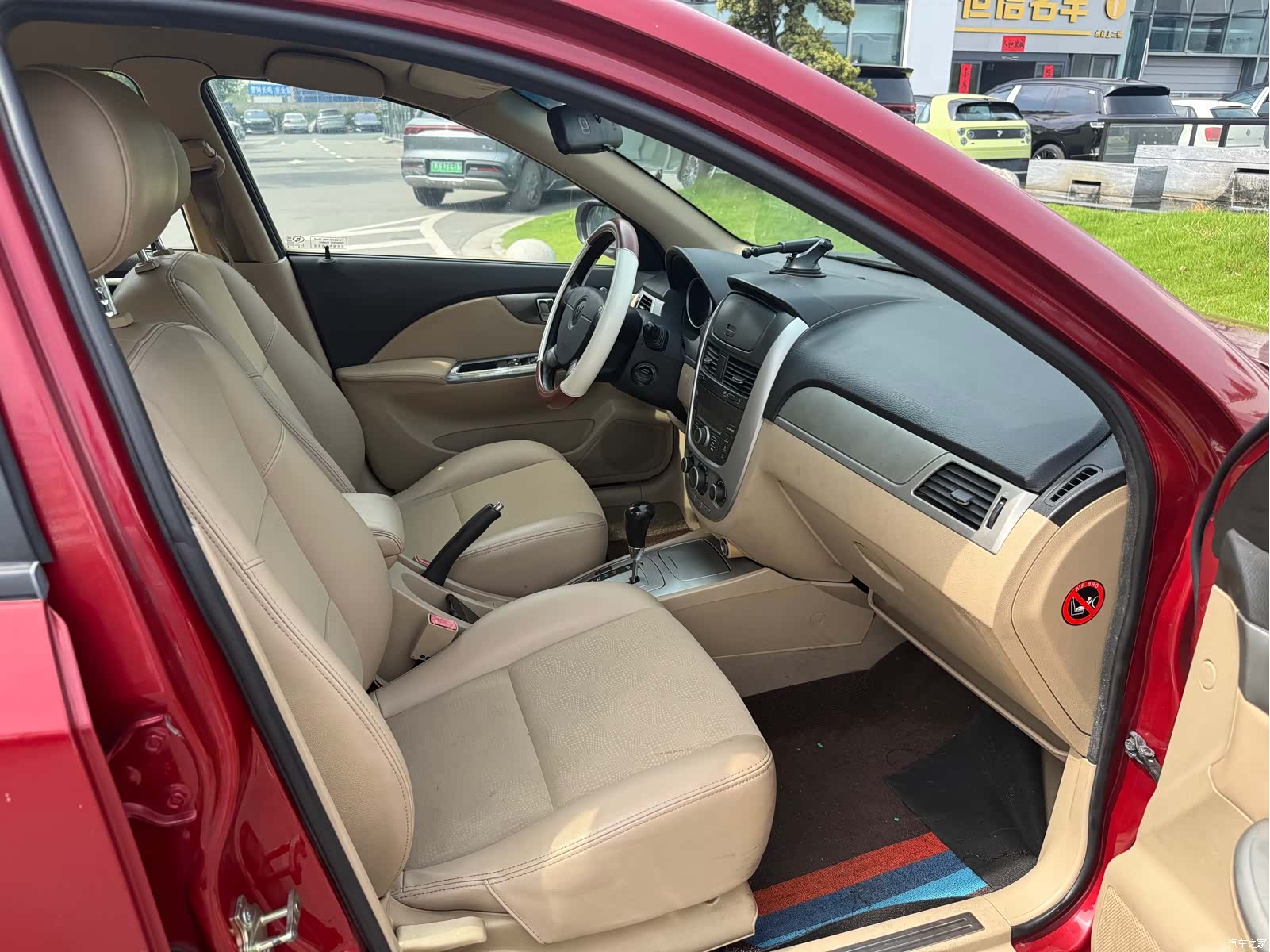 Buick 1.6LX-AT, 2013 15