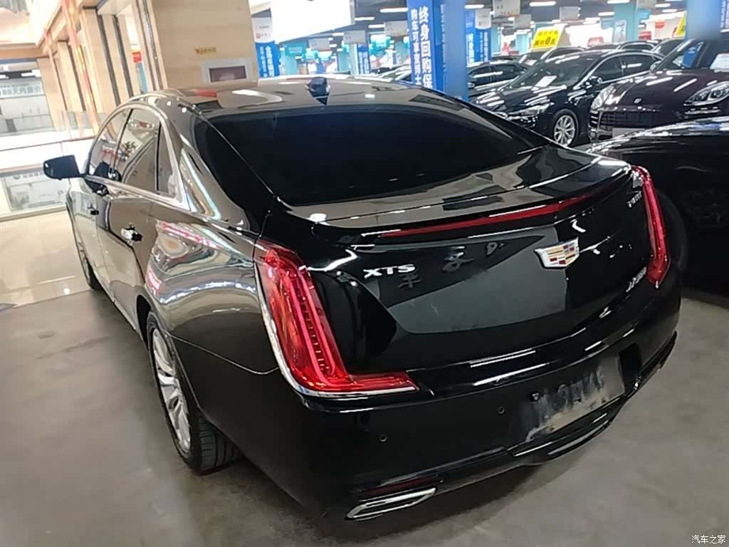 Cadillac XTS, 2019 все фото