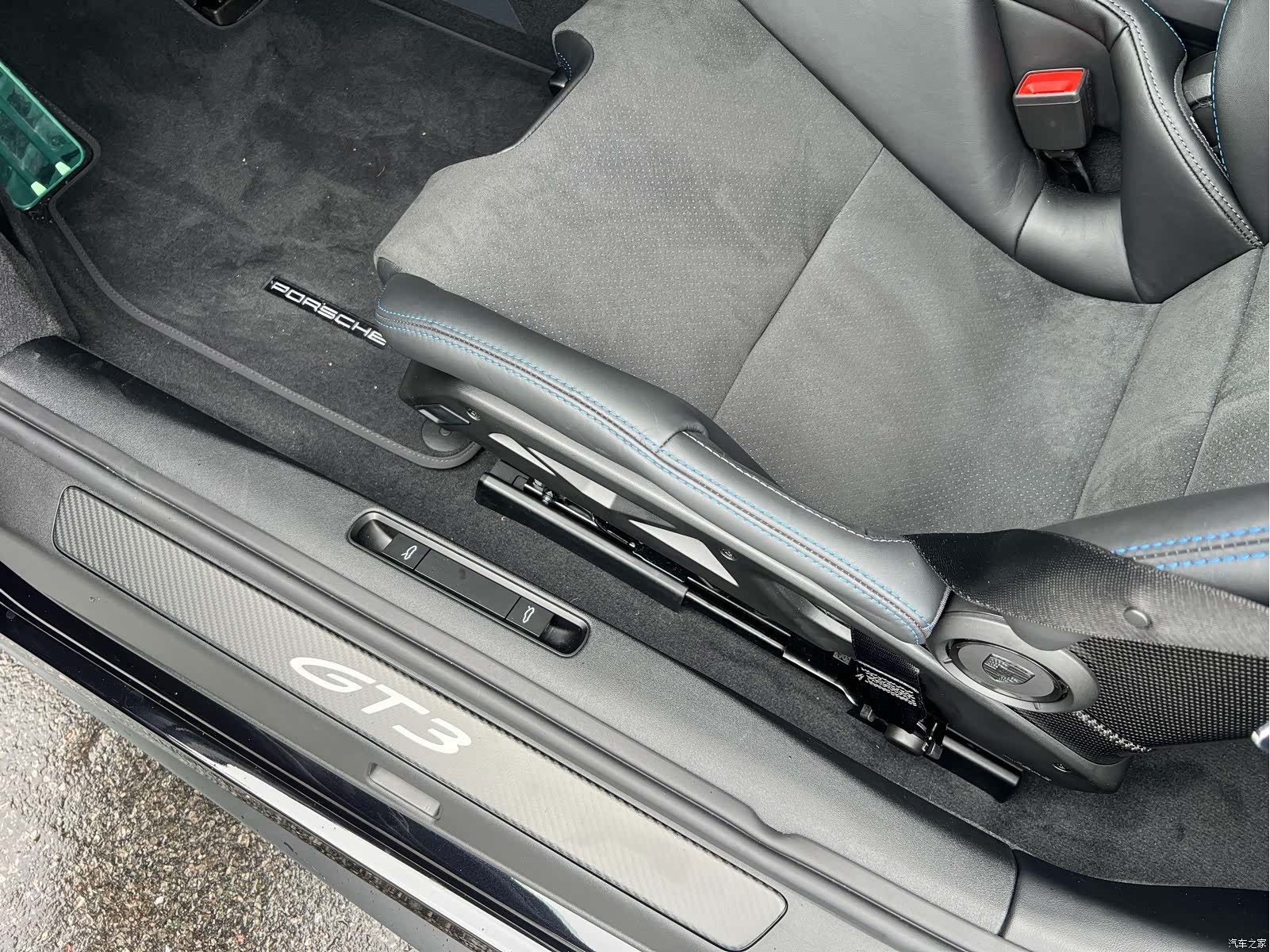 Porsche 911, 2025 13