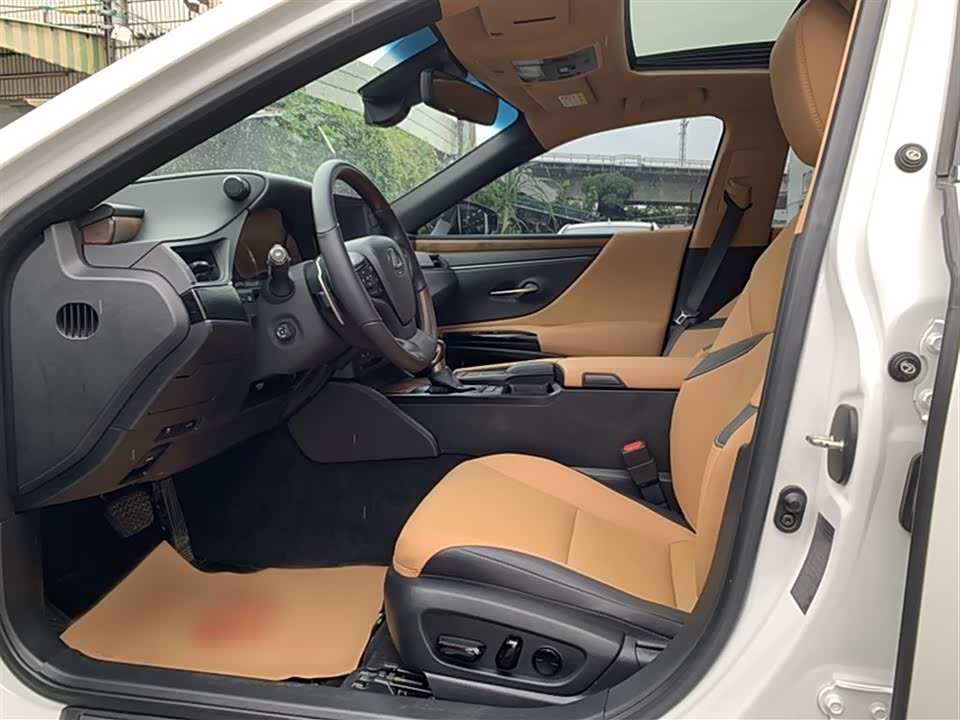 Lexus ES Lexus ES
