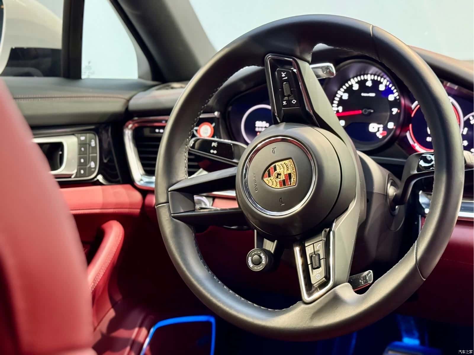 Porsche Panamera, 2022 7