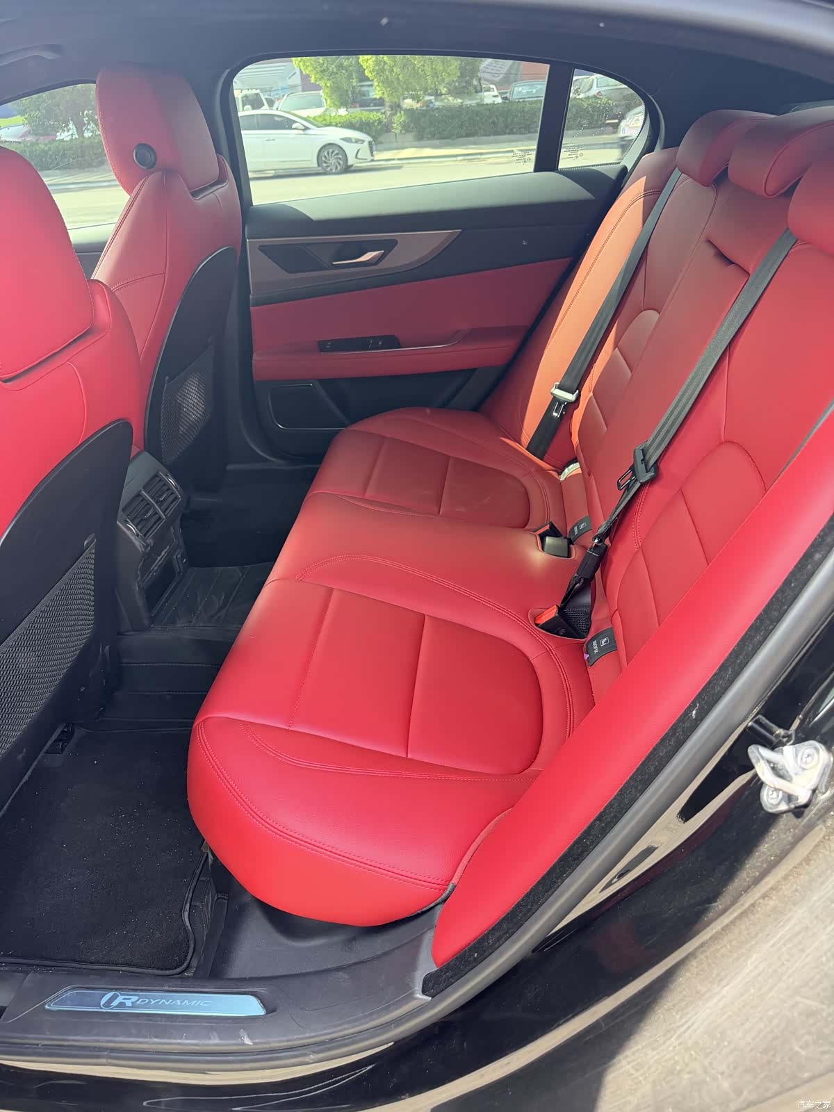 Land Rover XEL, 2023 все фото