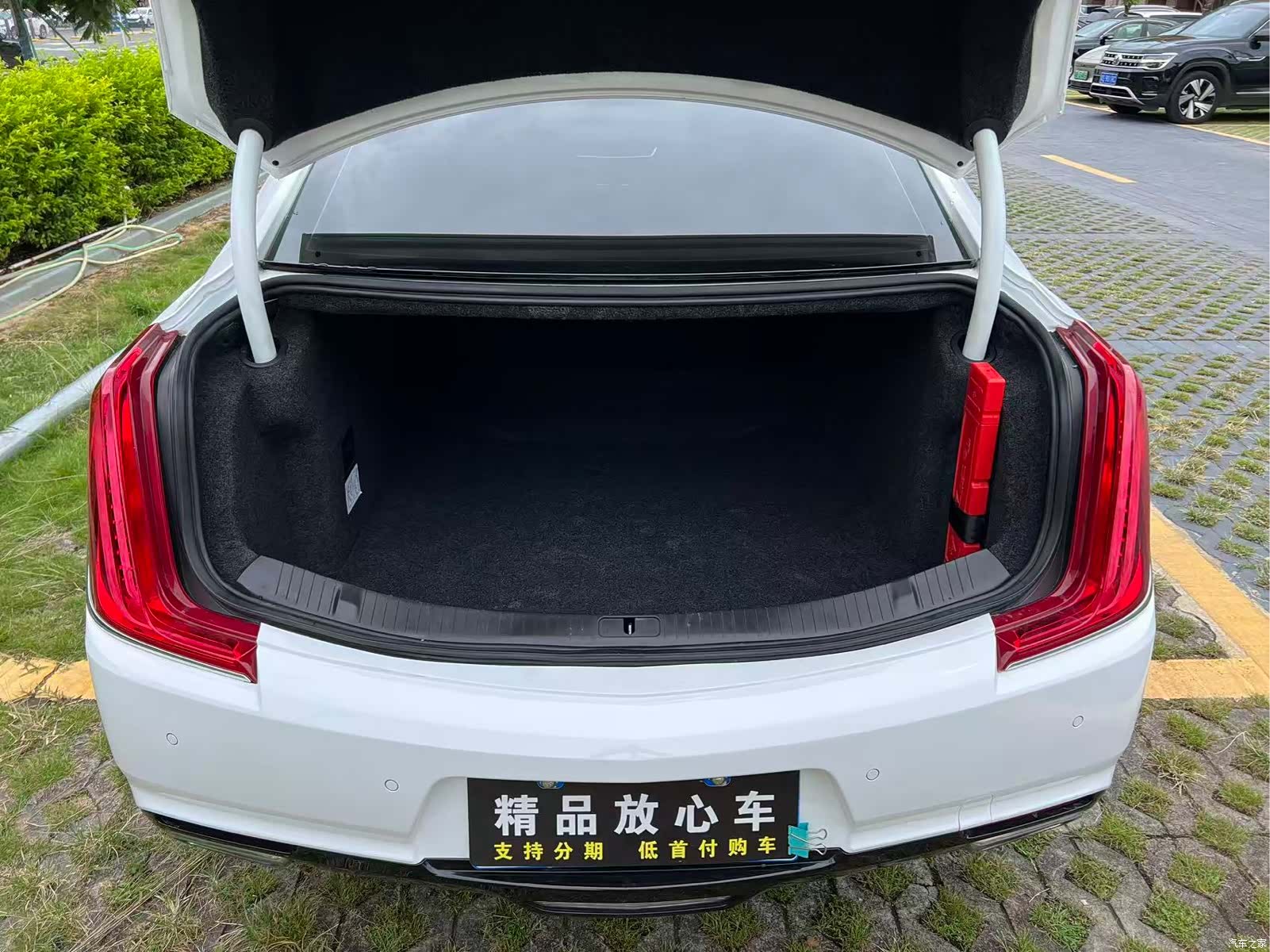 Cadillac XTS, 2019 9