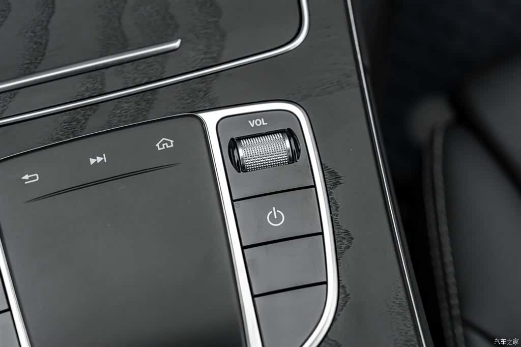 Mercedes-Benz C-Class, 2021 34