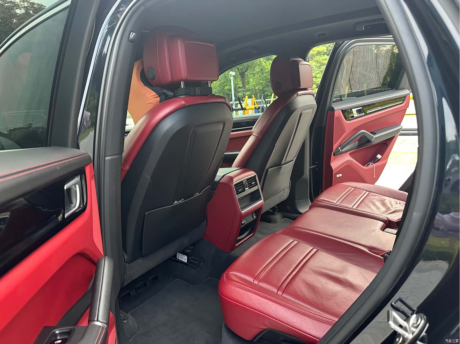 Porsche Cayenne, 2020 32