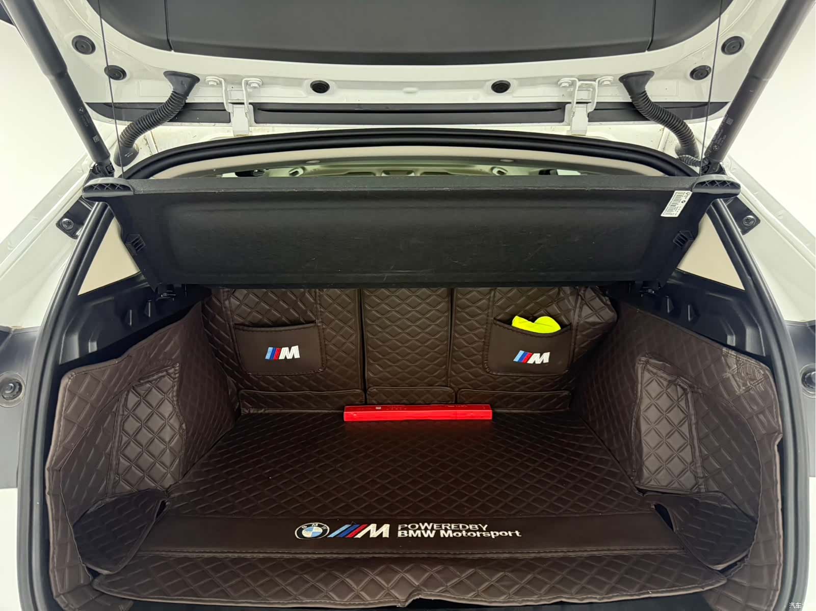 BMW X1, 2024 все фото