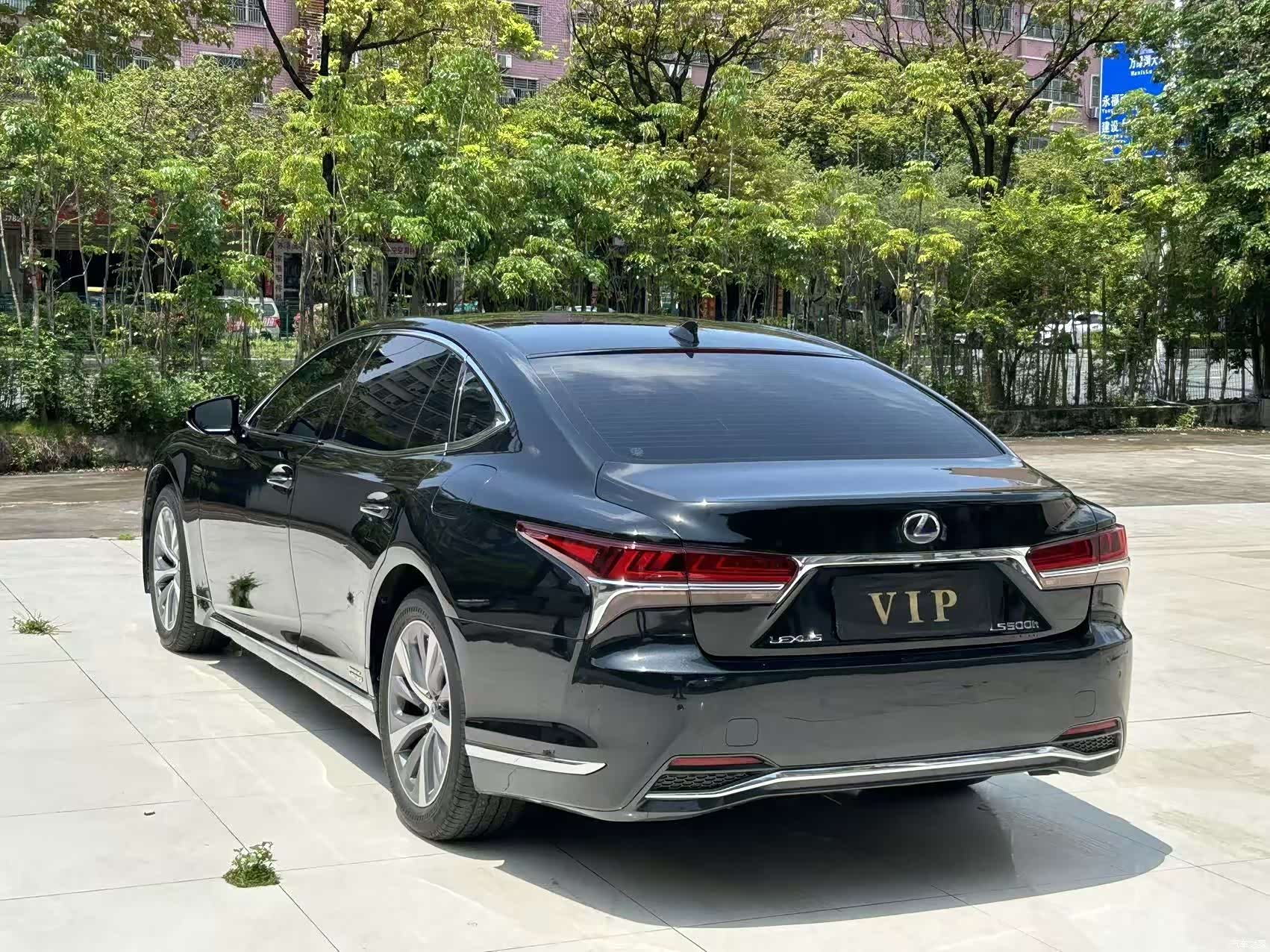 Lexus LS, 2020 9