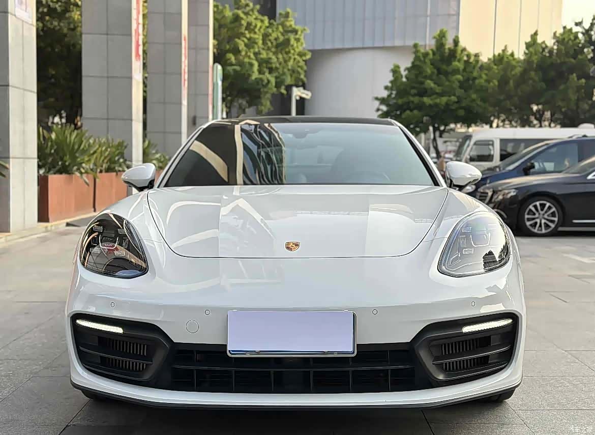 Porsche Panamera, 2021 2