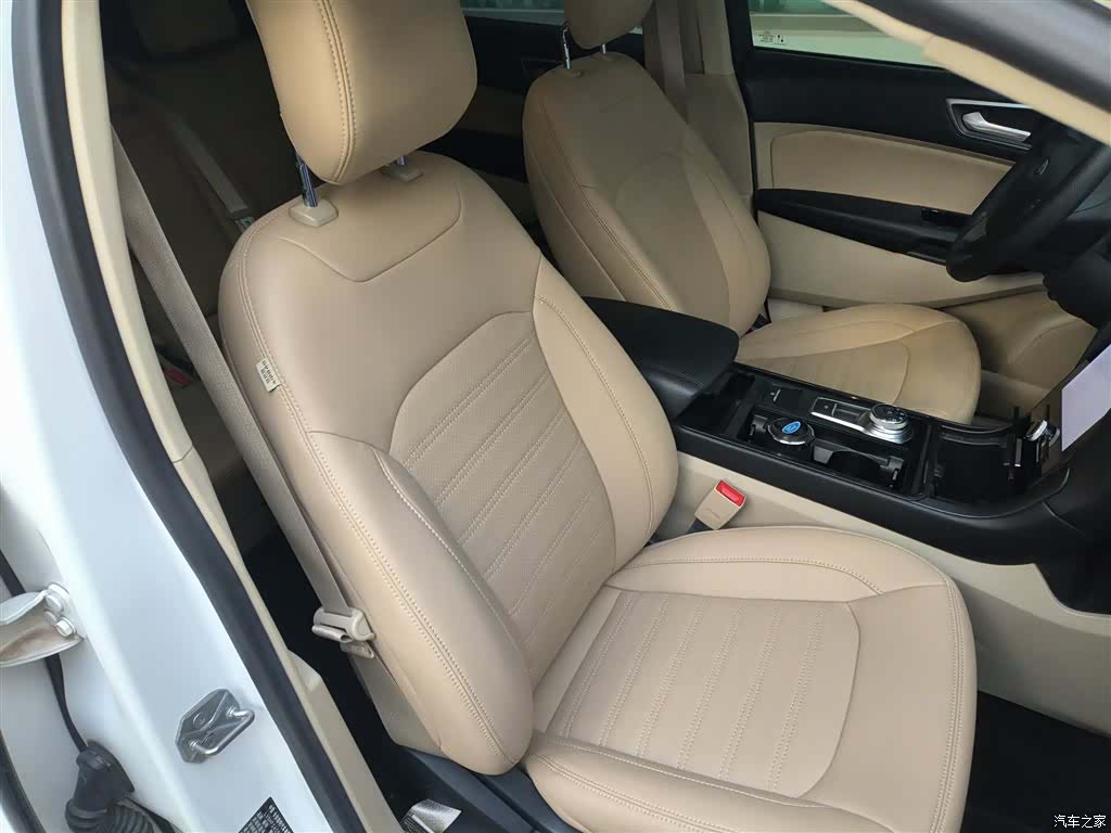 Ford Edge, 2020 25