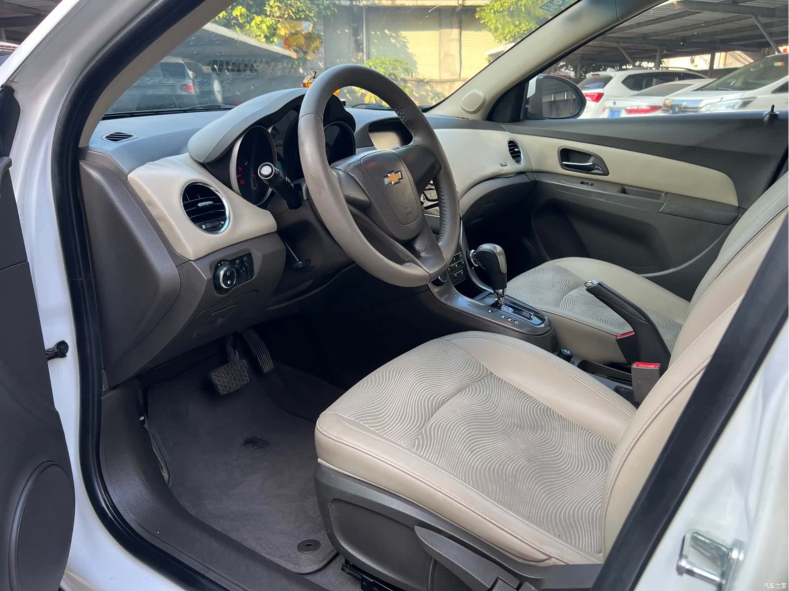 Chevrolet SE, 2014 16