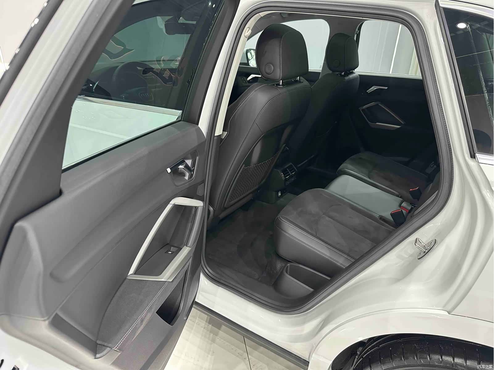 Audi Q3, 2022 16