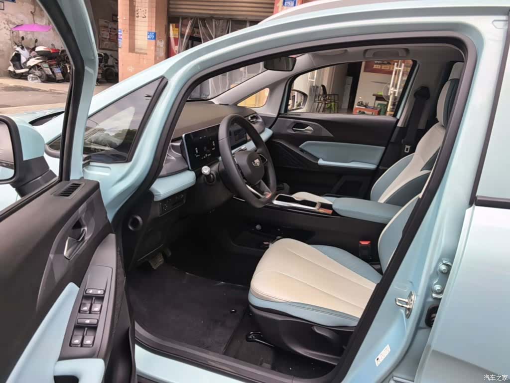 Geely E, 2023 16