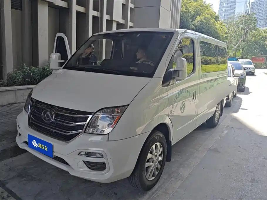 MAXUS Xintu V80