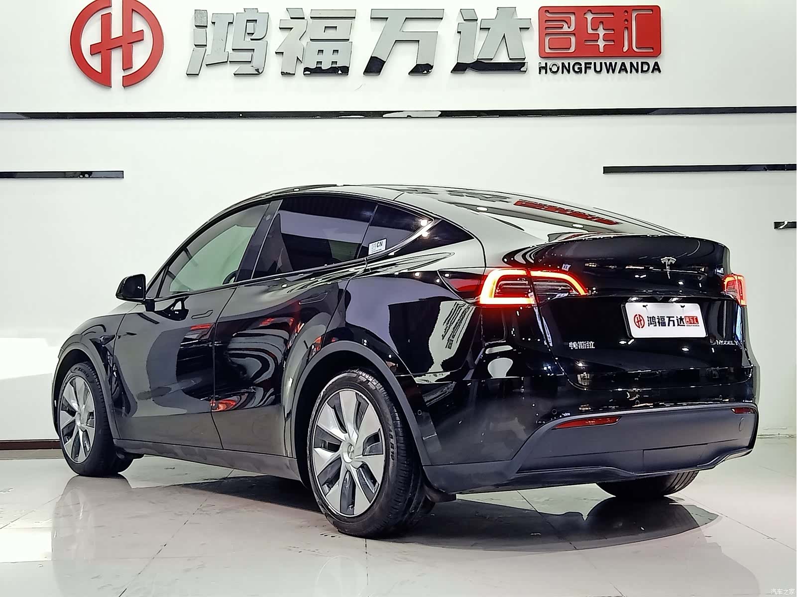 Tesla Model Y, 2023 6