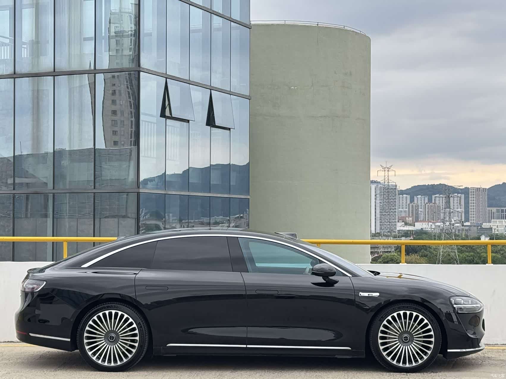Stelato S9, 2025 11