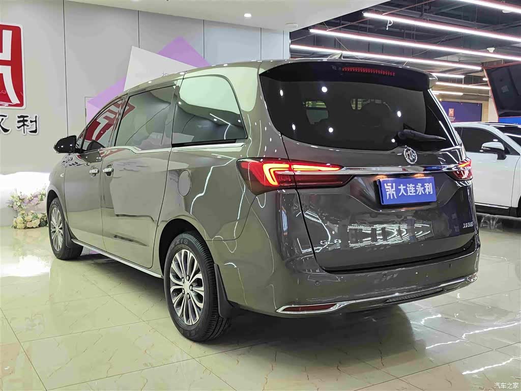 Buick GL8, 2024 4