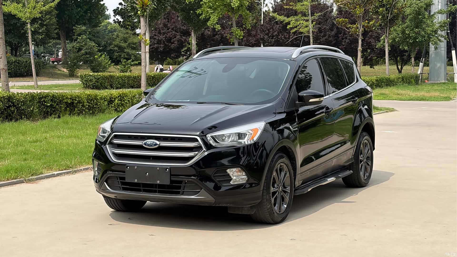 Ford Kuga, 2020 1