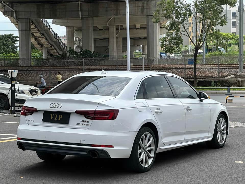 Audi A4L Audi A4L