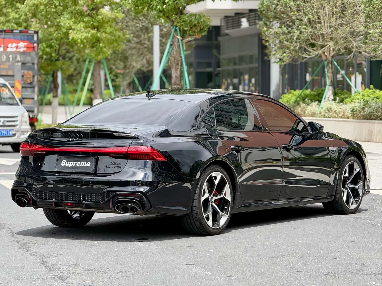 Audi A7L, 2024 10