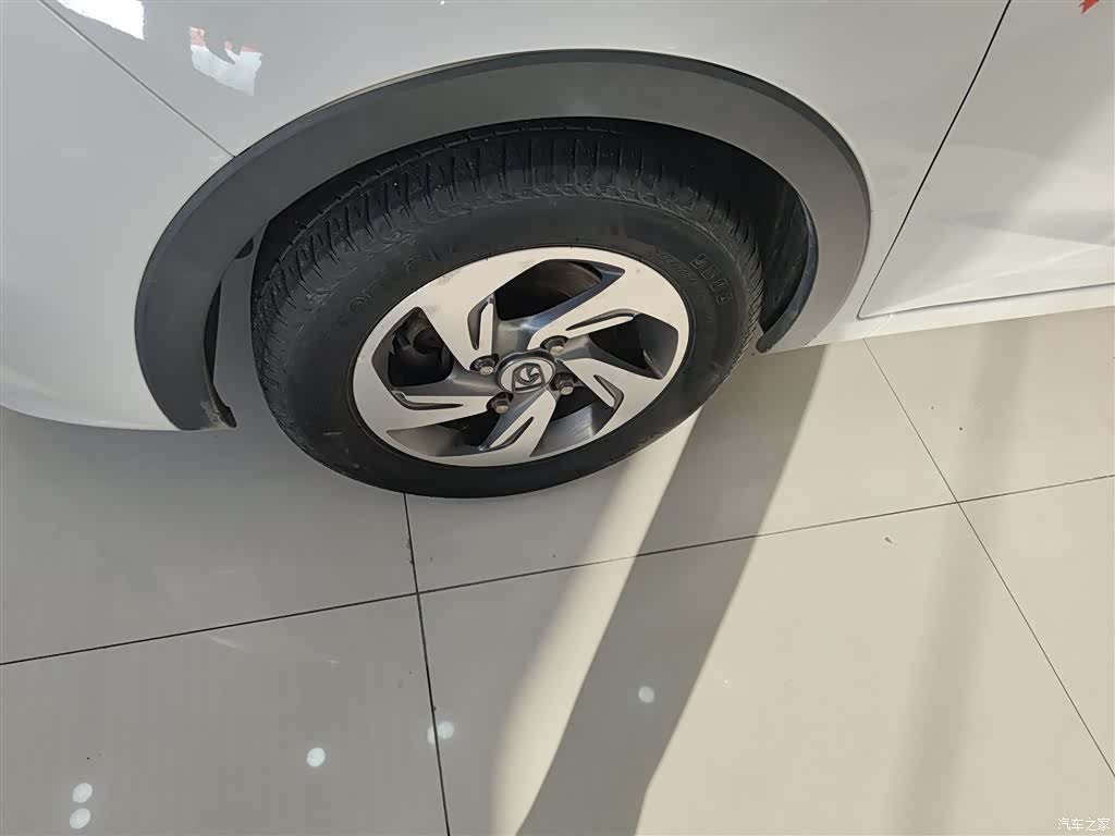 Wuling 310, 2019 25