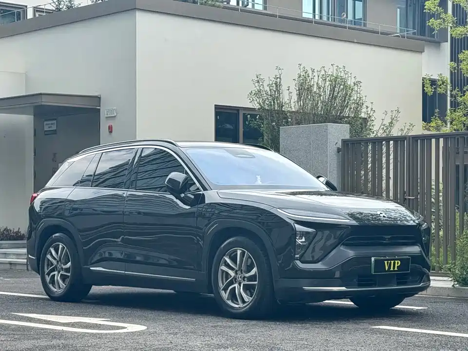 NIO ES6