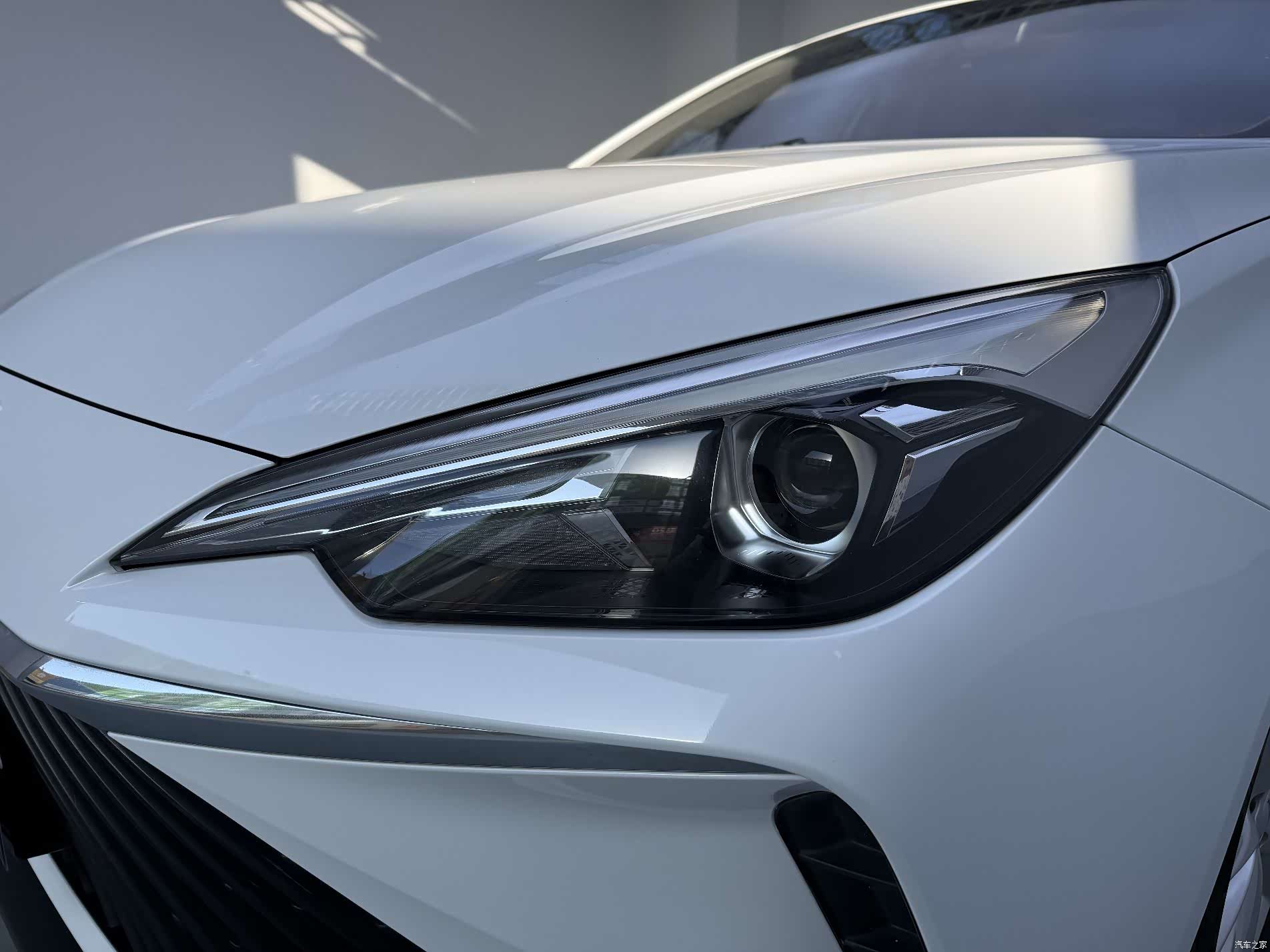 Roewe i5, 2024 8