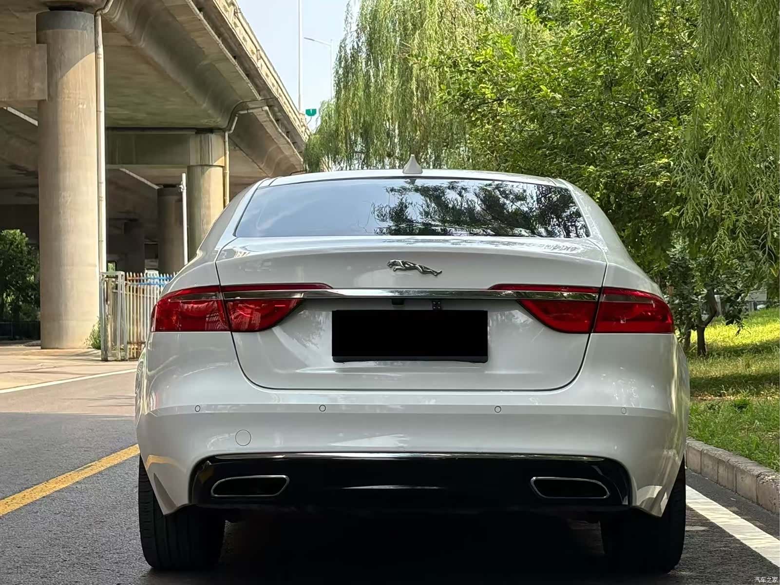 Land Rover XFL, 2017 все фото