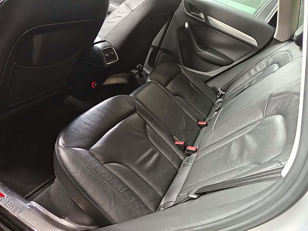 Audi Q3, 2015 17