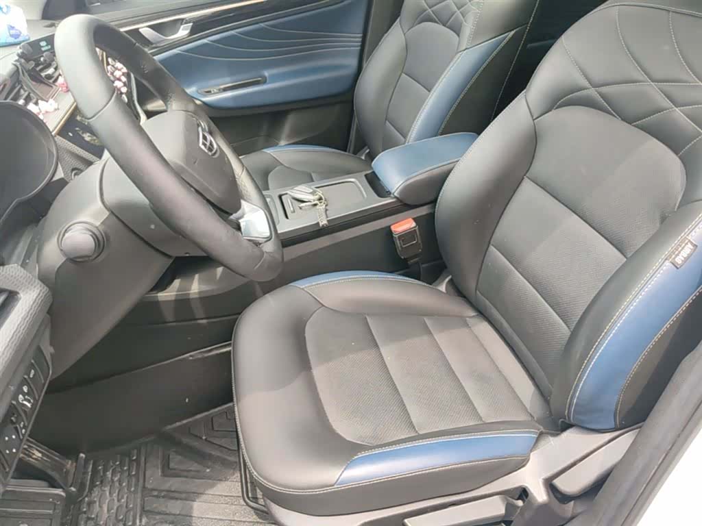 Geely Emgrand, 2021 11