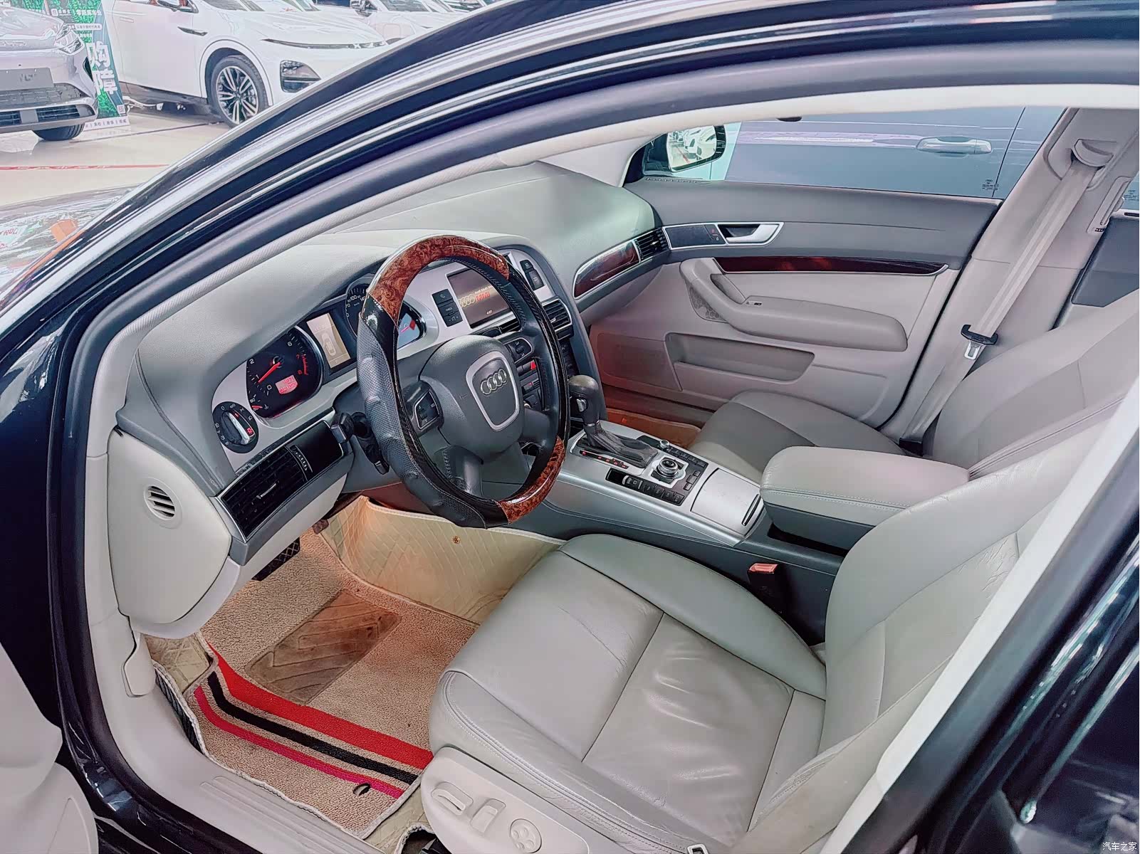 Audi A6L, 2010 7