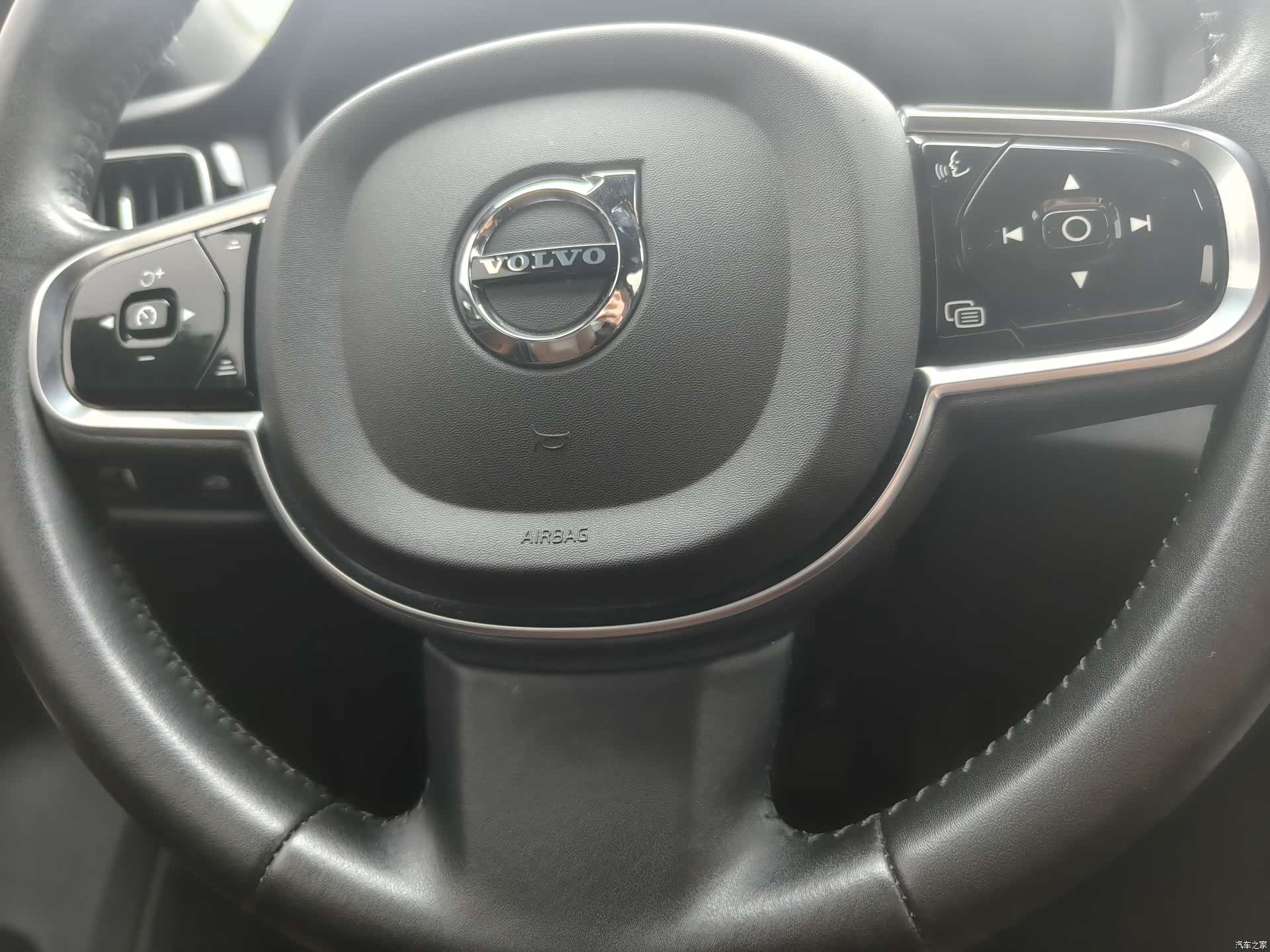 Volvo S60, 2022 9