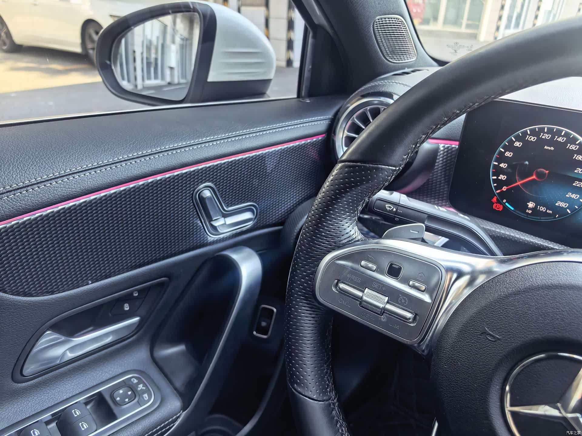 Mercedes-Benz A-Class, 2020 15