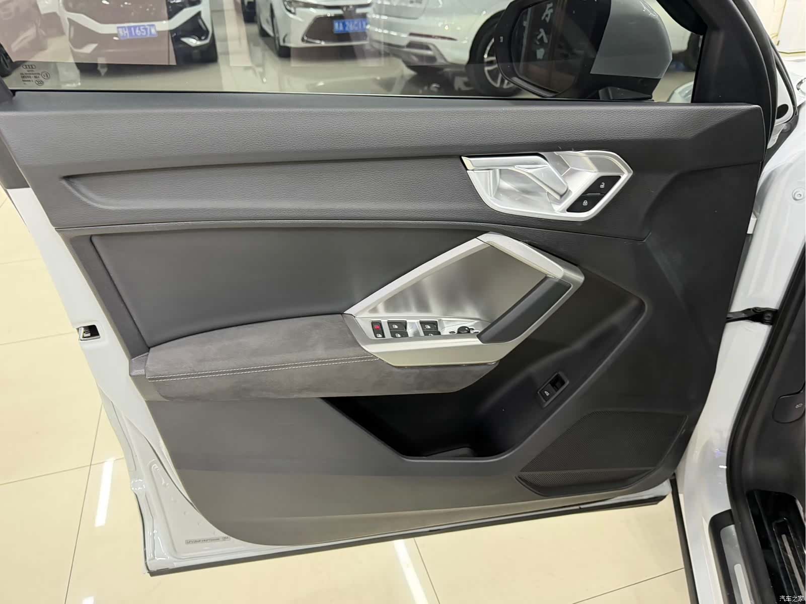 Audi Q3, 2023 9