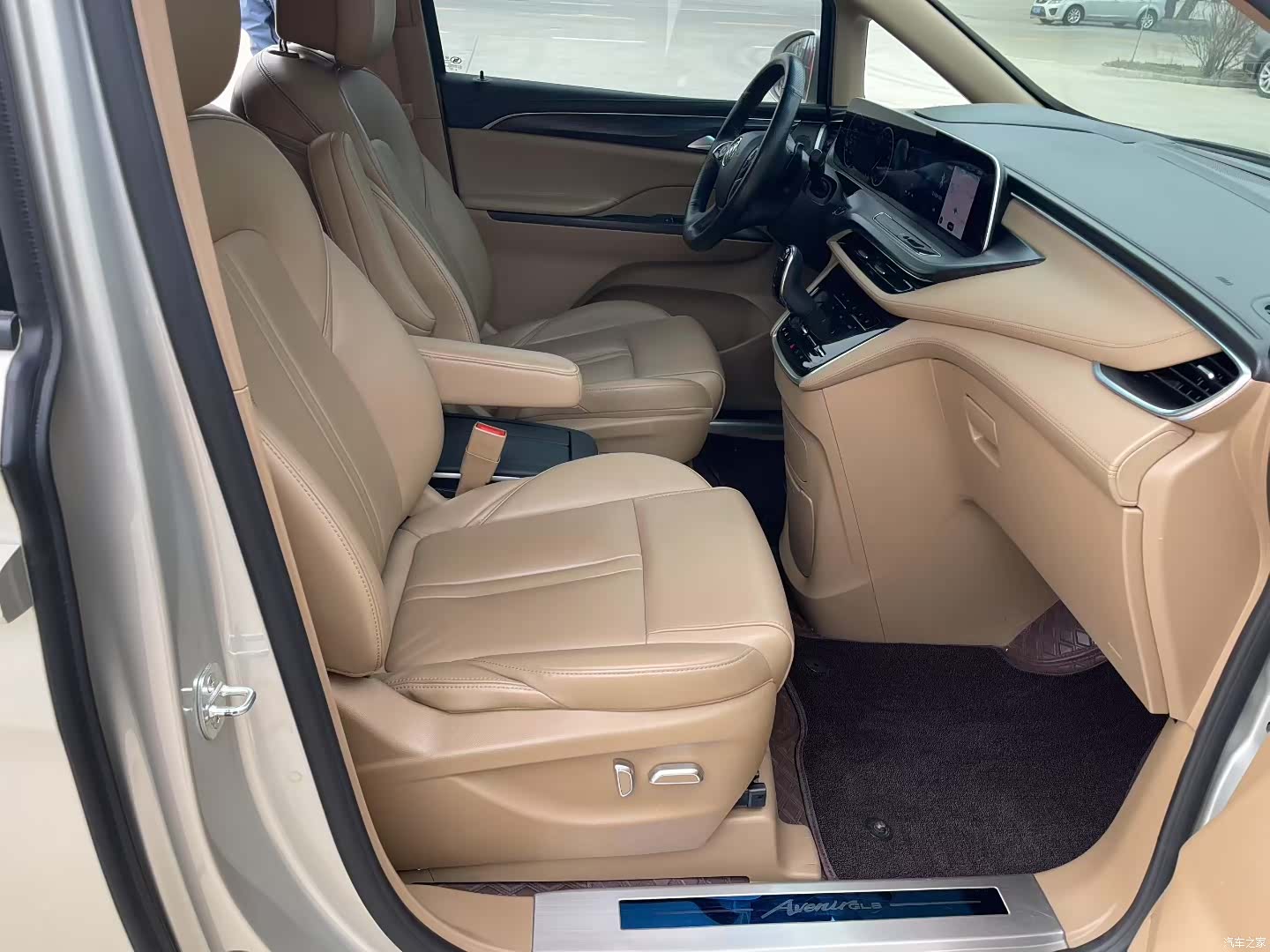 Buick GL8, 2021 9