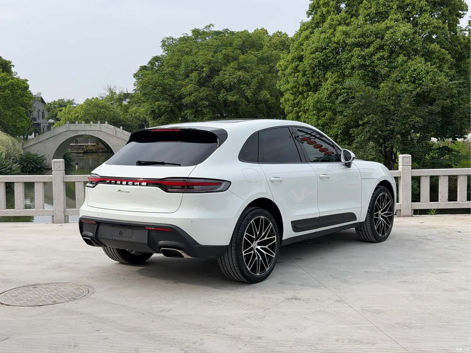 Porsche Macan, 2024 все фото