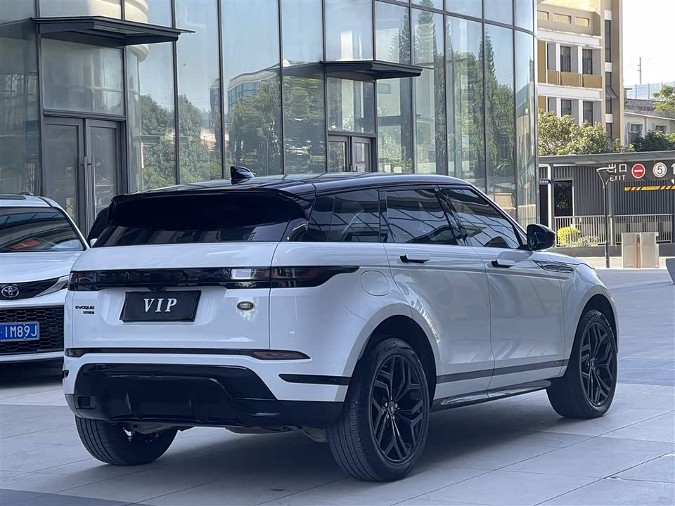 Land Rover Range Rover Aurora