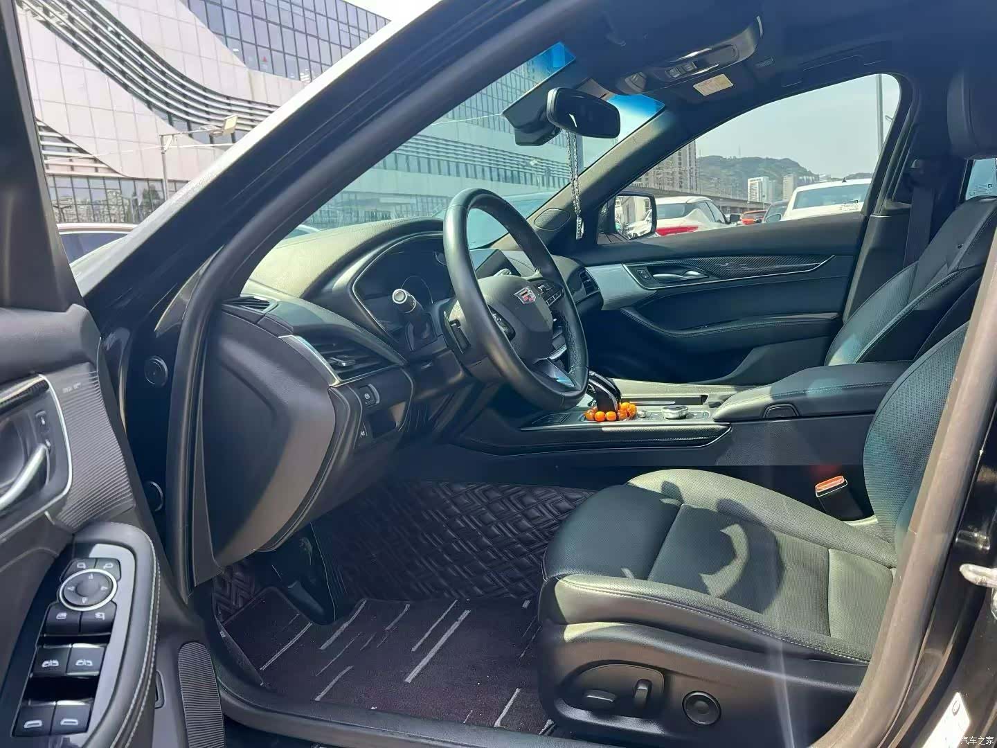 Cadillac CT5, 2021 4