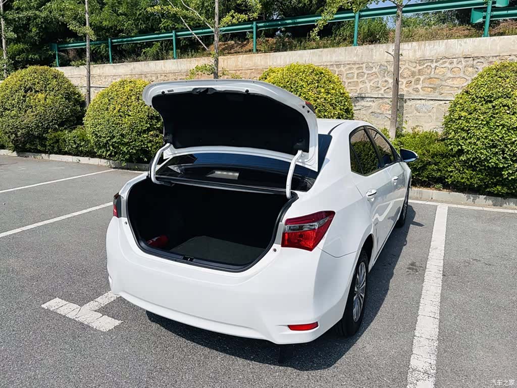 Toyota Corolla, 2018 18