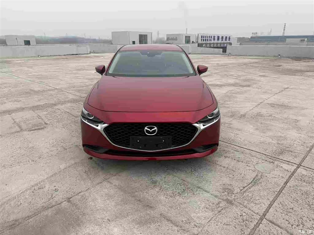 Mazda Mazda3, 2022 2