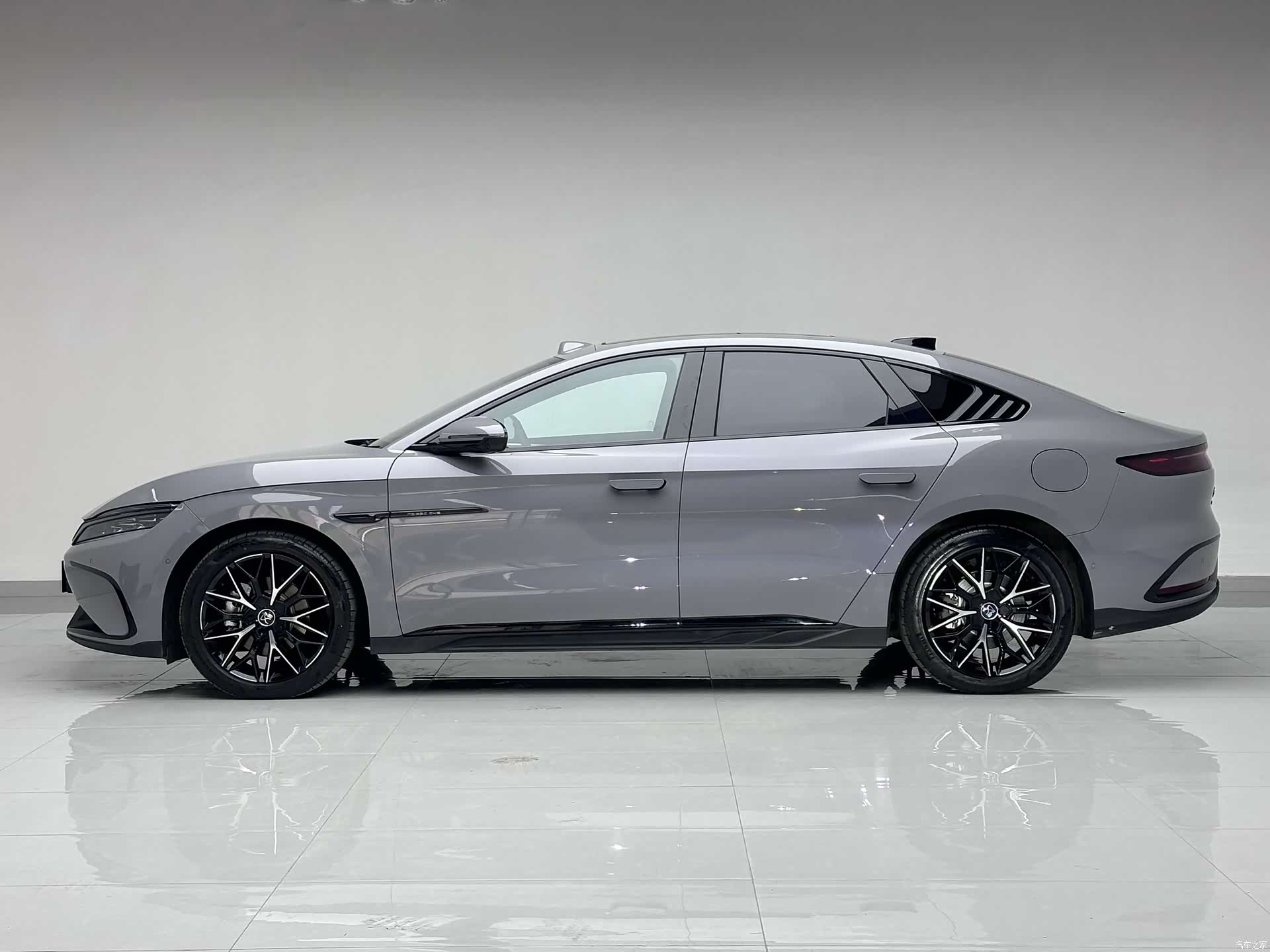 BYD Han, 2025 8