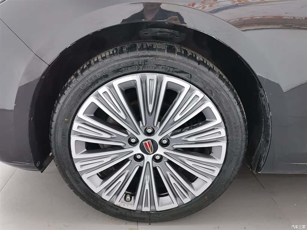 Hongqi H5, 2023 17